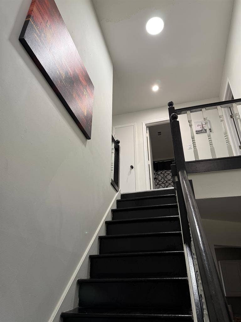 7 BR in Stone Mountain