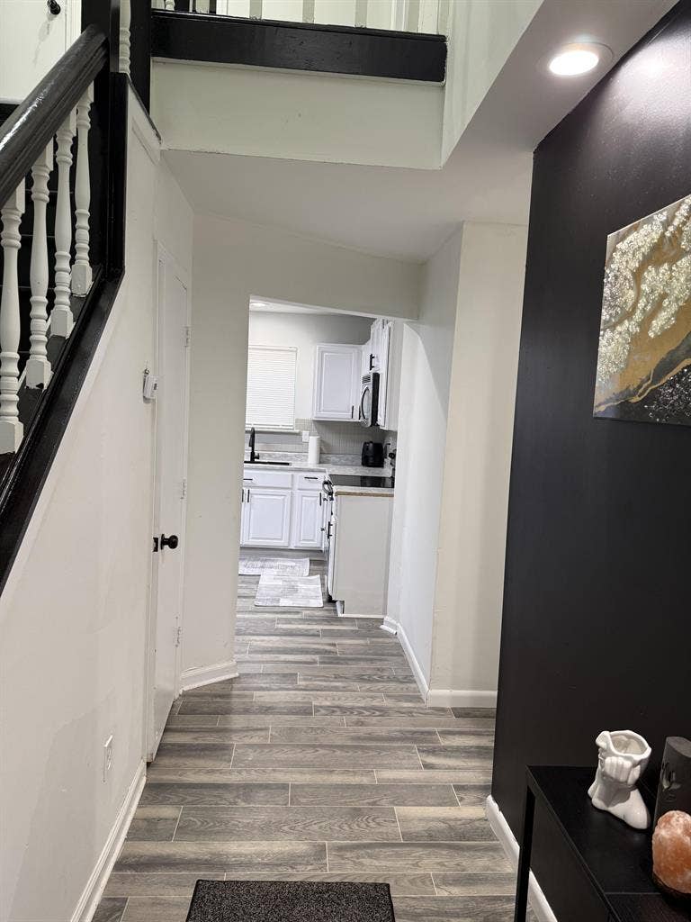 7 BR in Stone Mountain