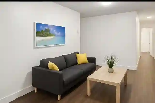 6 BR in Royal Palm Beach