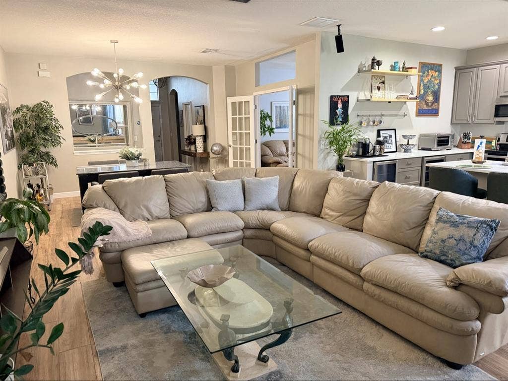 Female Housemate Wanted in Tampa