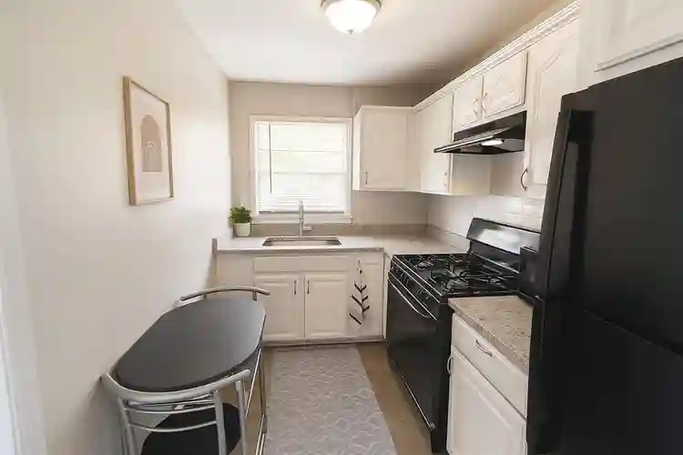 9 BR in Atlanta