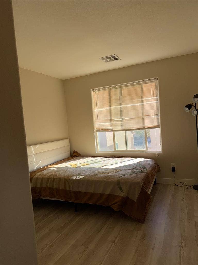 2 BR in Las Vegas