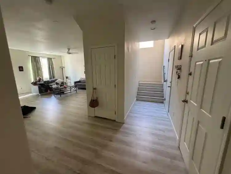 2 BR in Las Vegas