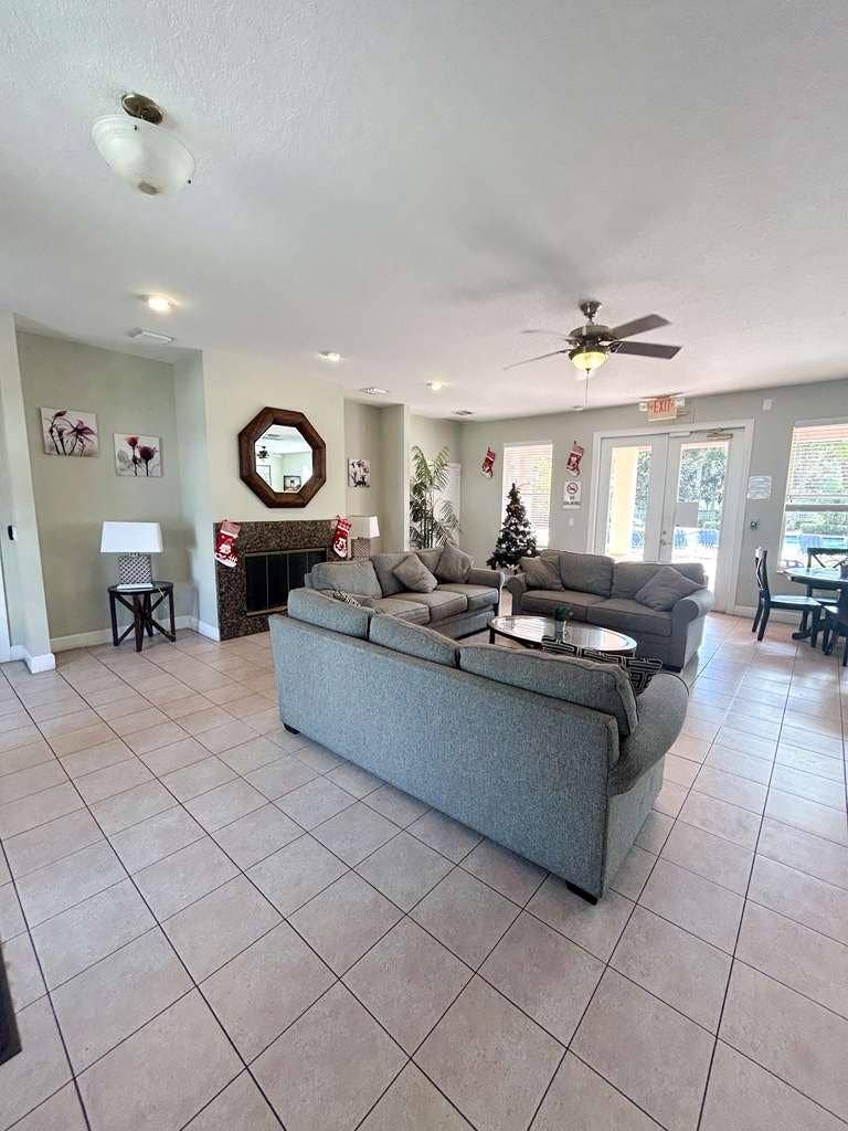 4 BR in Kissimmee