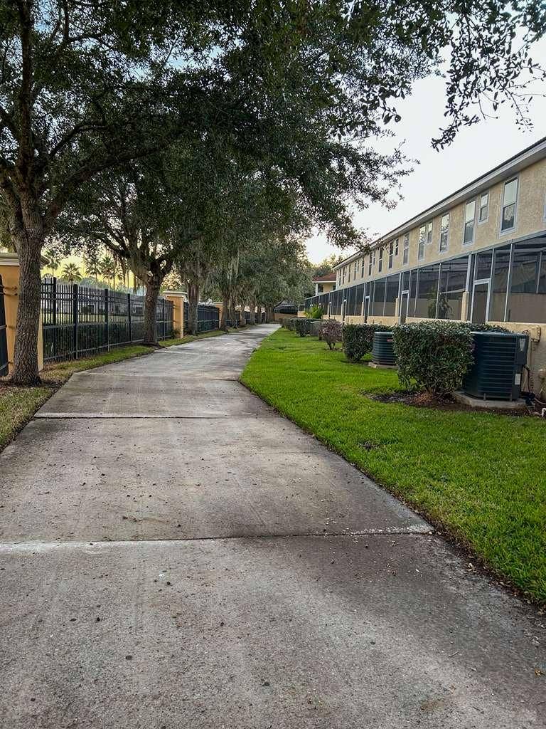 4 BR in Kissimmee