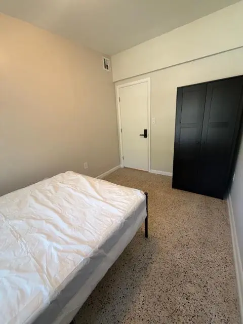 9 BR in Tampa