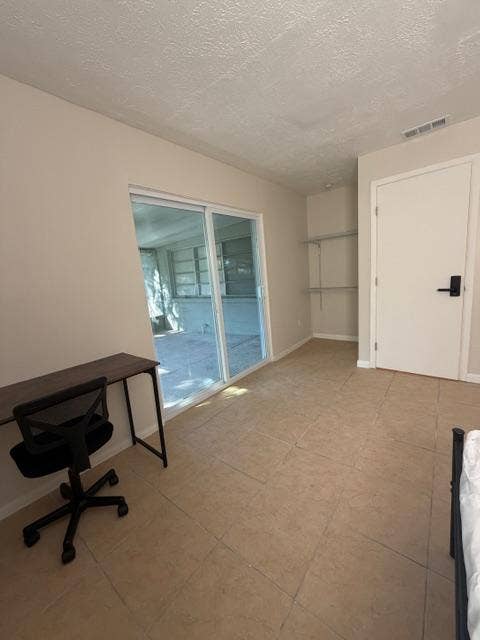 9 BR in Tampa