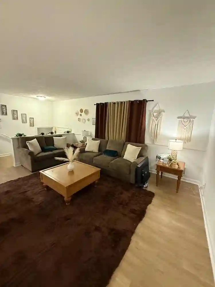 4 BR in College Park