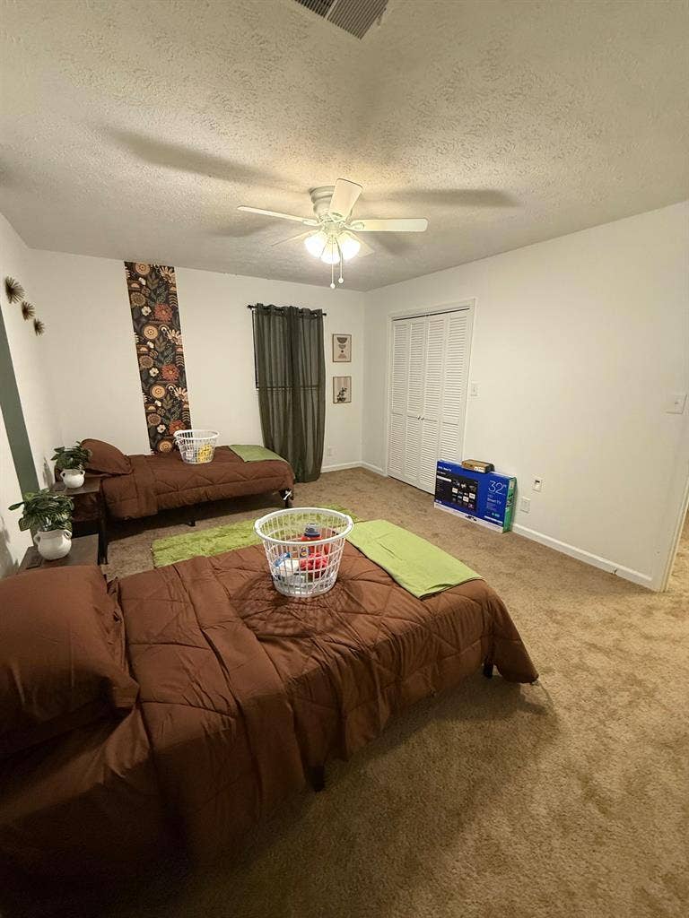 4 BR in College Park