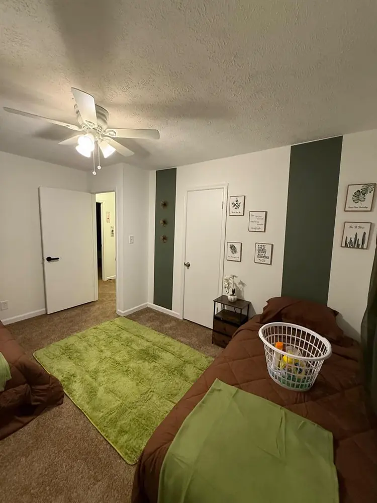 4 BR in College Park