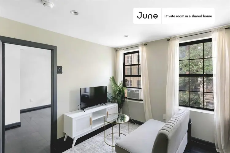 3 BR in New York City