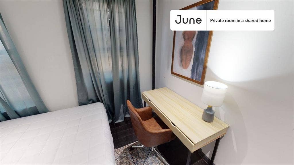 3 BR in New York City