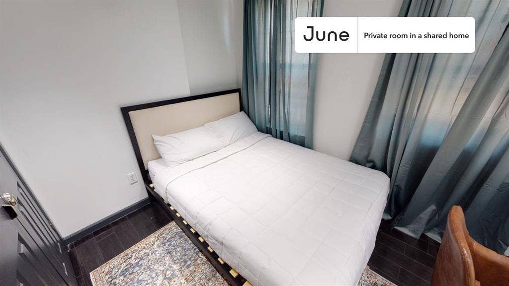 3 BR in New York City