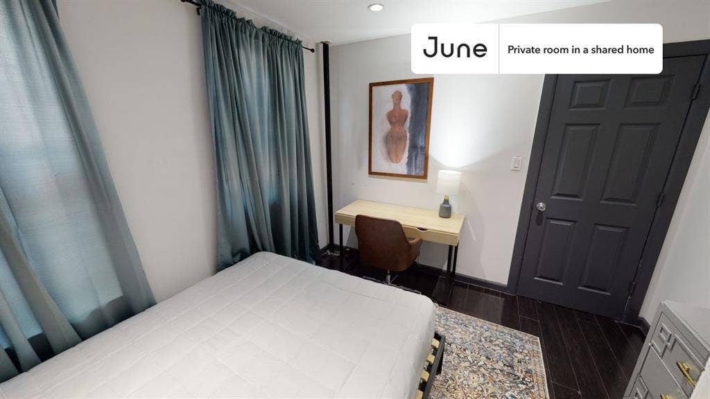 3 BR in New York City