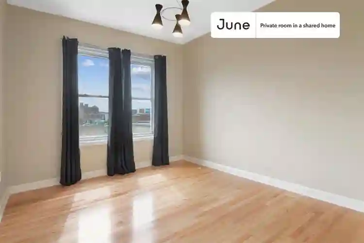 4 BR in Boston