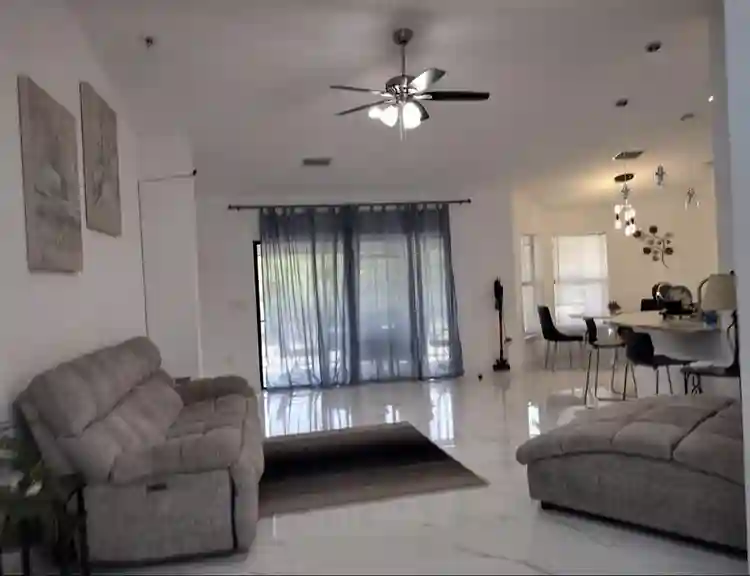 Beautiful room for rent