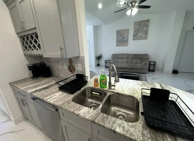 Beautiful room for rent