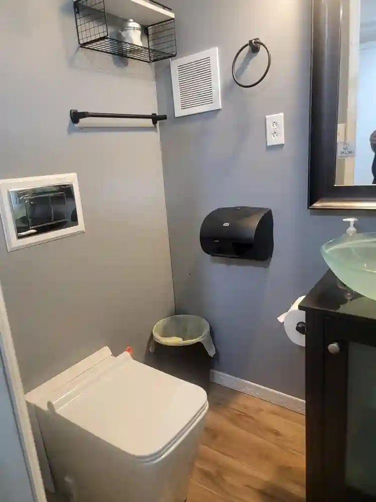 Large Room in Huntsville