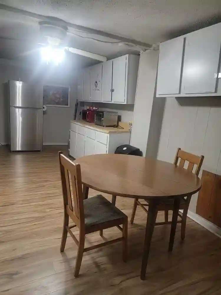 Large Room in Huntsville