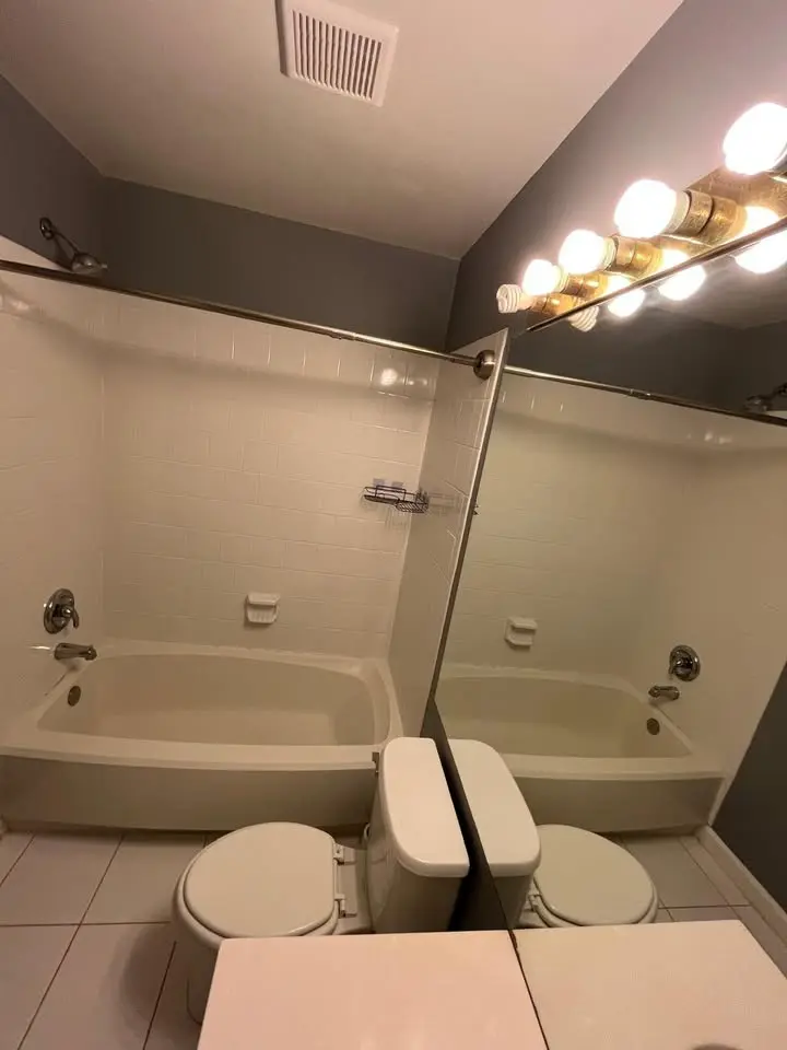Beautiful room, private bathroom