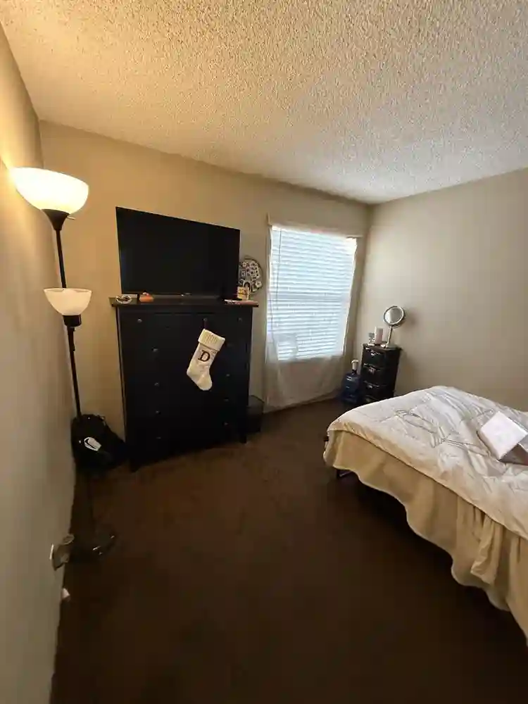 Private Room for rent !!🏠