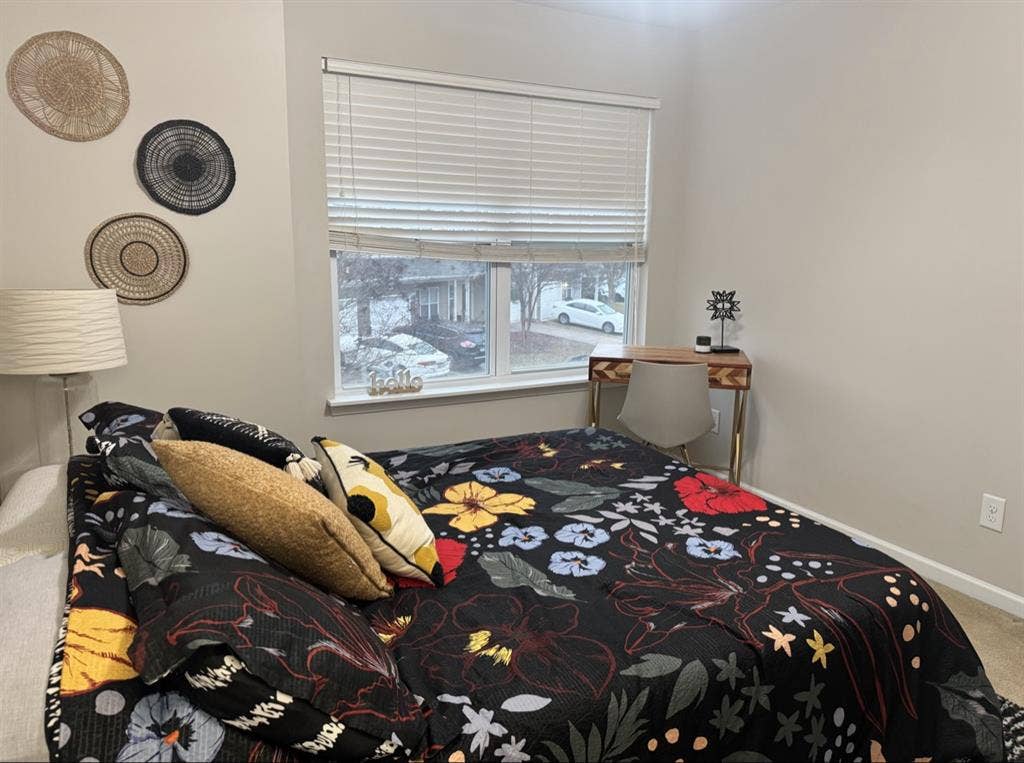 Room & Bathroom in Townhome