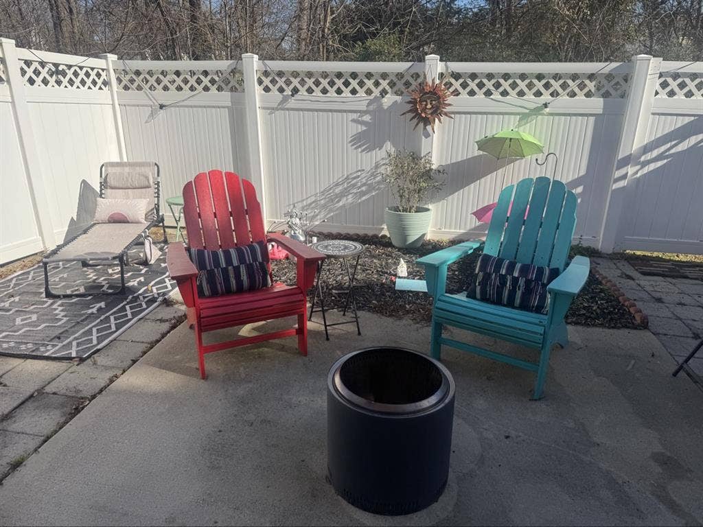 Room & Bathroom in Townhome