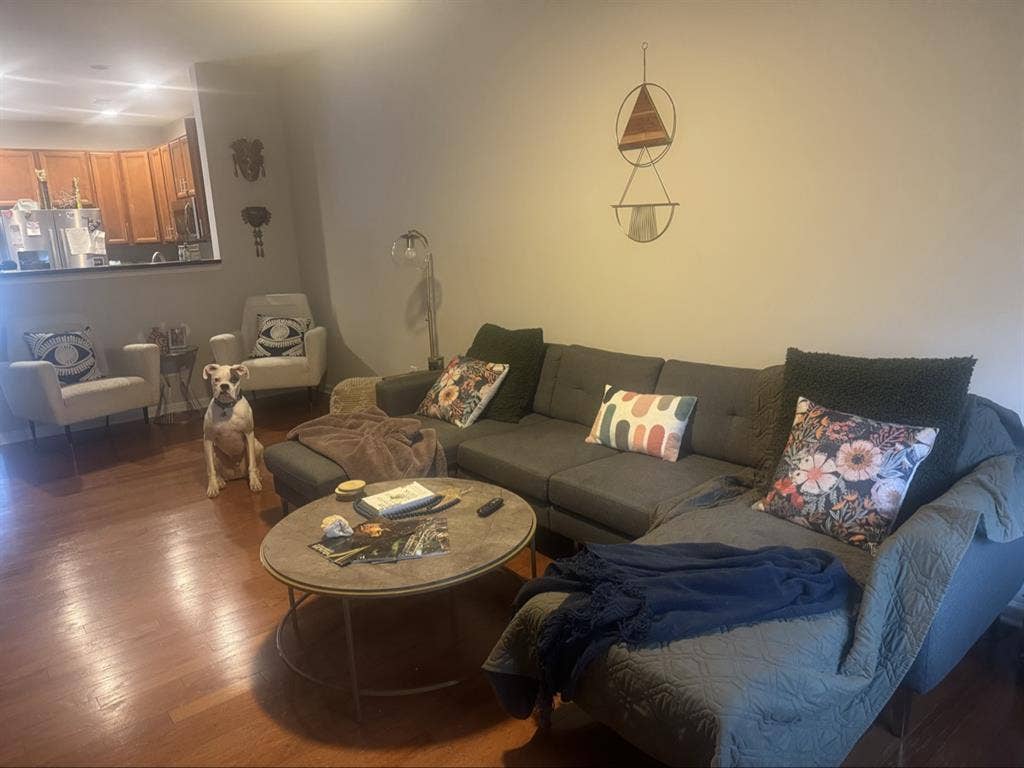 Room & Bathroom in Townhome