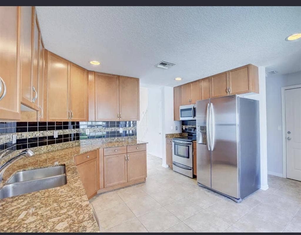 Room for rent with all amenities