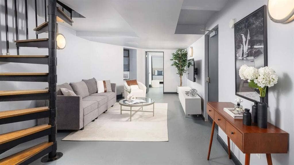 ✨Spacious Room w/ Private Bath UES✨