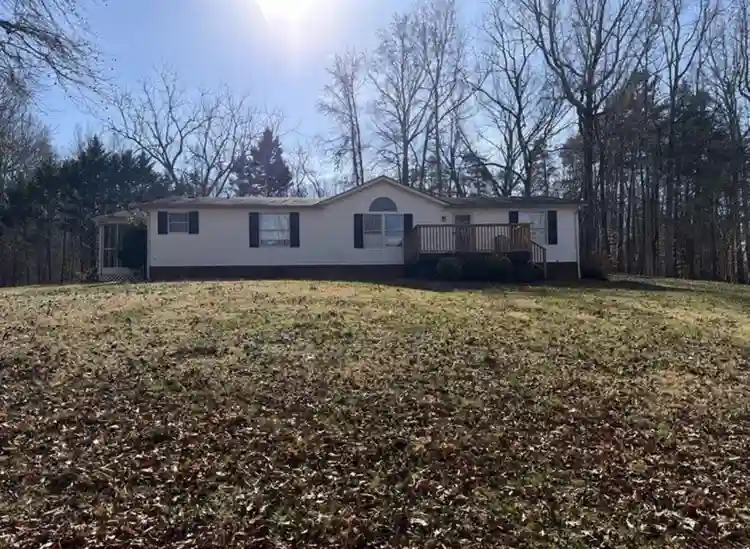 Room for rent in Denver nc