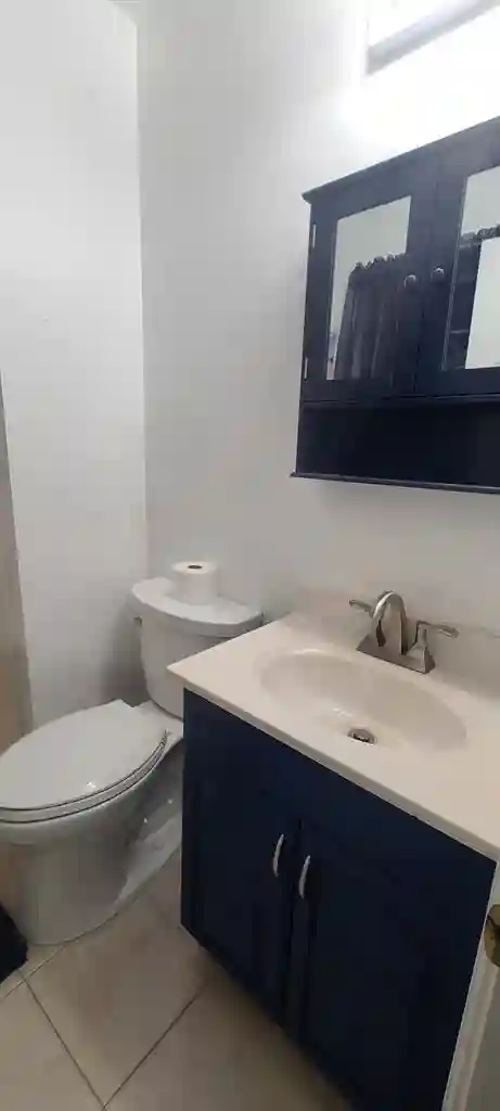 Looking for a roommate in Decatur