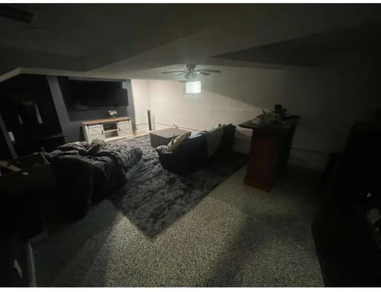 Large second floor bedroomm