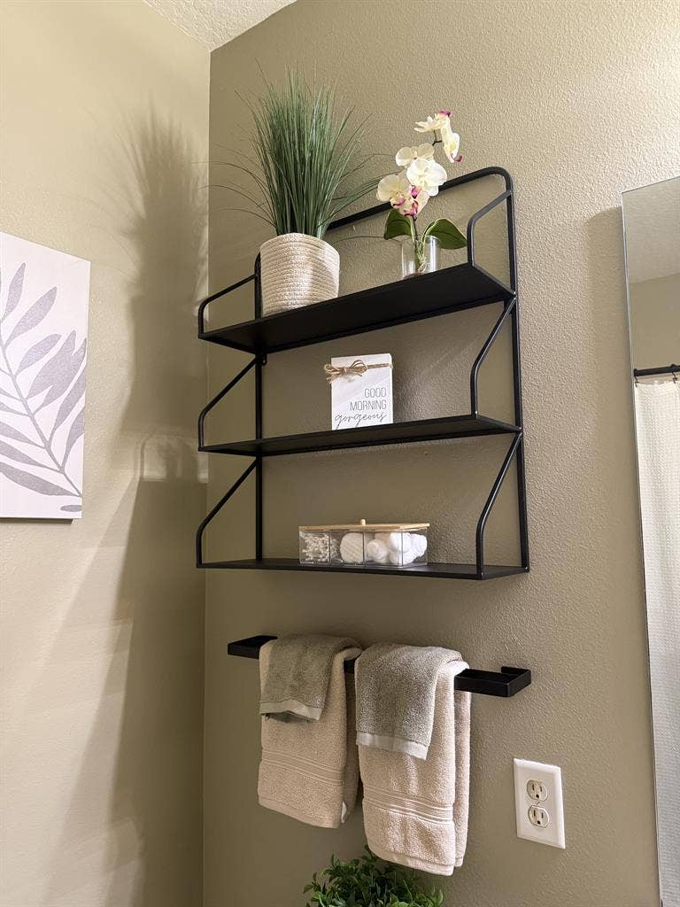 Private Room + Great Roommates