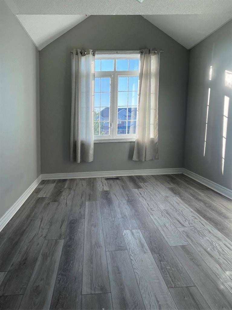 Private Room (Private Bathroom)