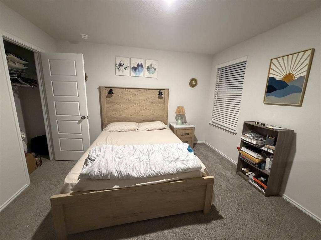 Furnished room for rent