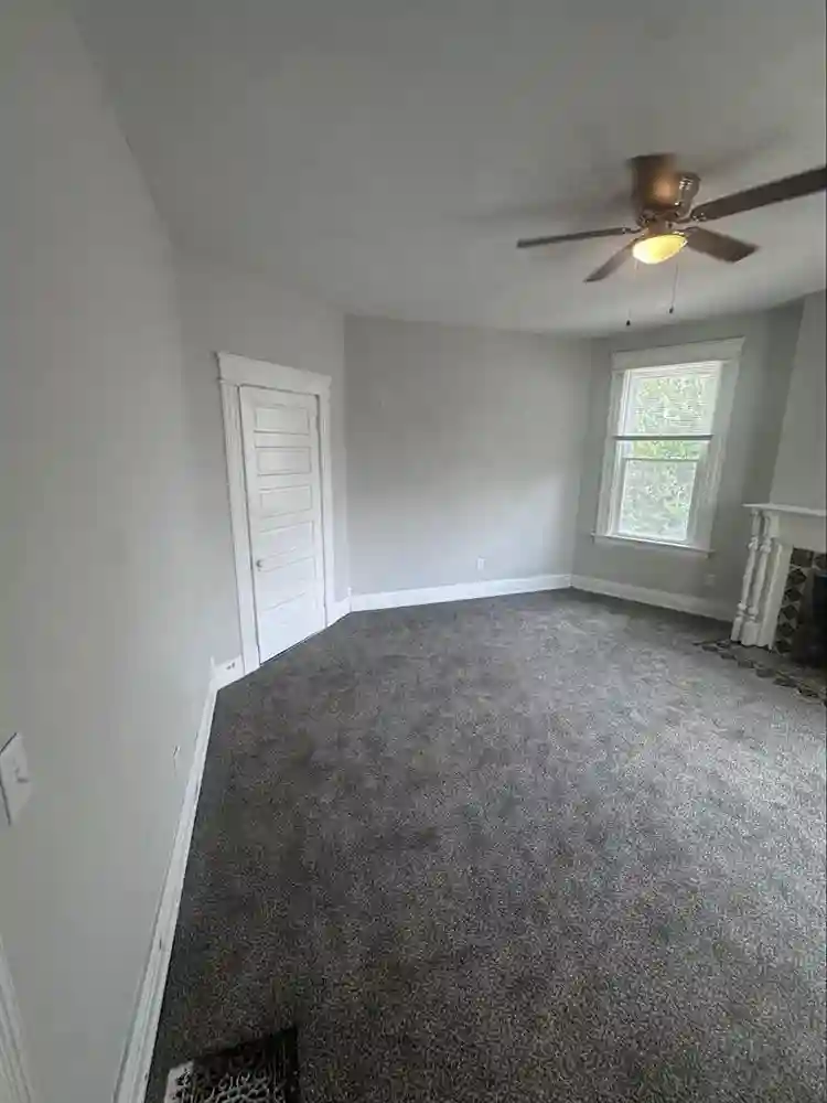 Luxury 3-BdRm Floor w Private Bath