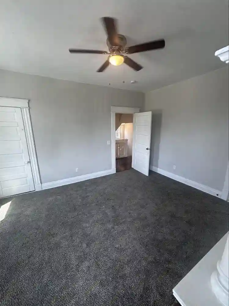 Luxury 3-BdRm Floor w Private Bath