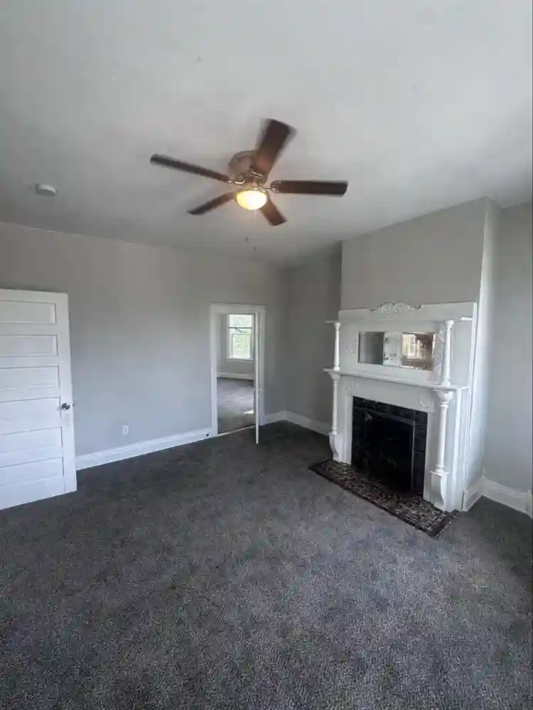 Luxury 3-BdRm Floor w Private Bath