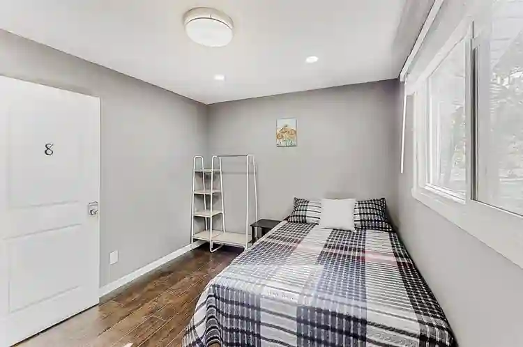 10 BR in Atlanta