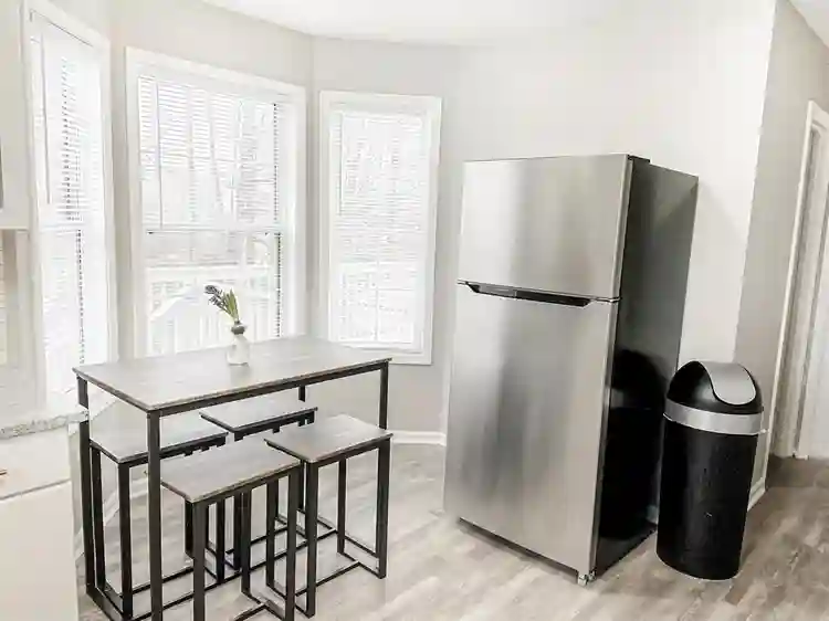 7 BR in Douglasville