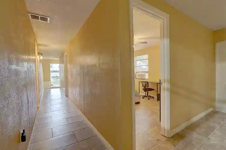 11 BR in Lakeland