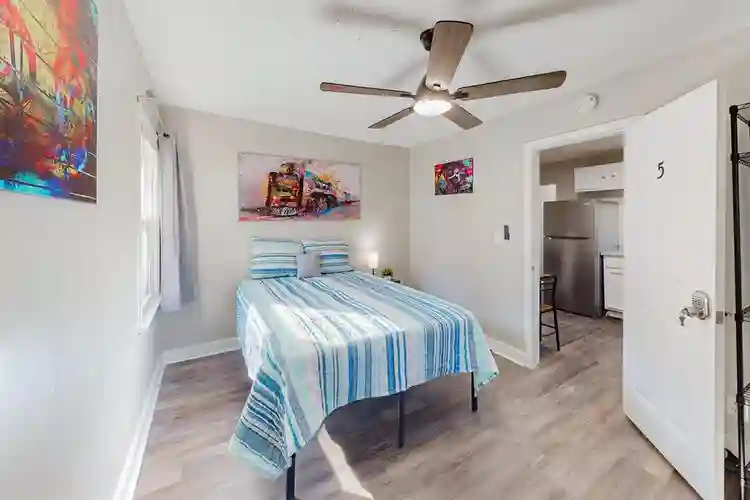 5 BR in Atlanta