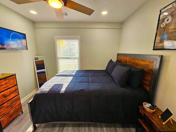 5 BR in Atlanta