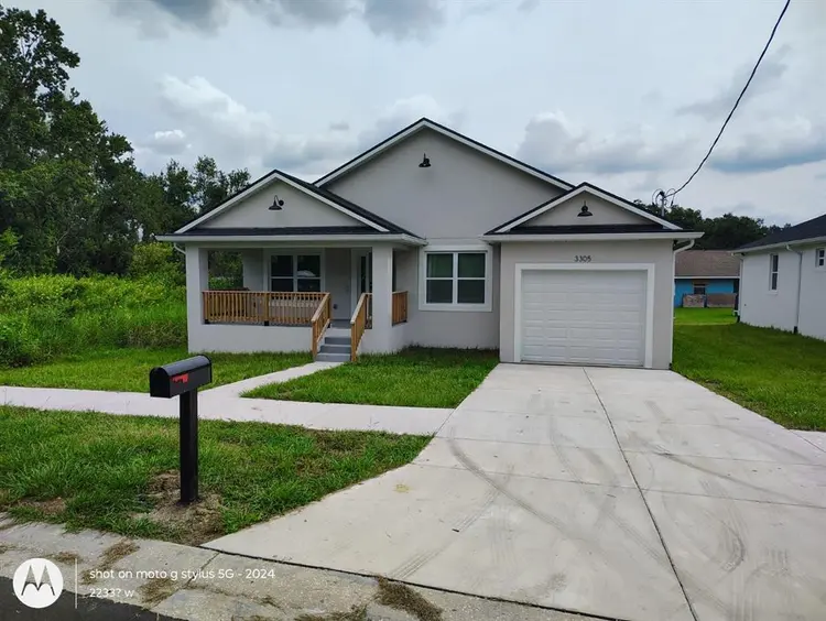 8 BR in Plant City