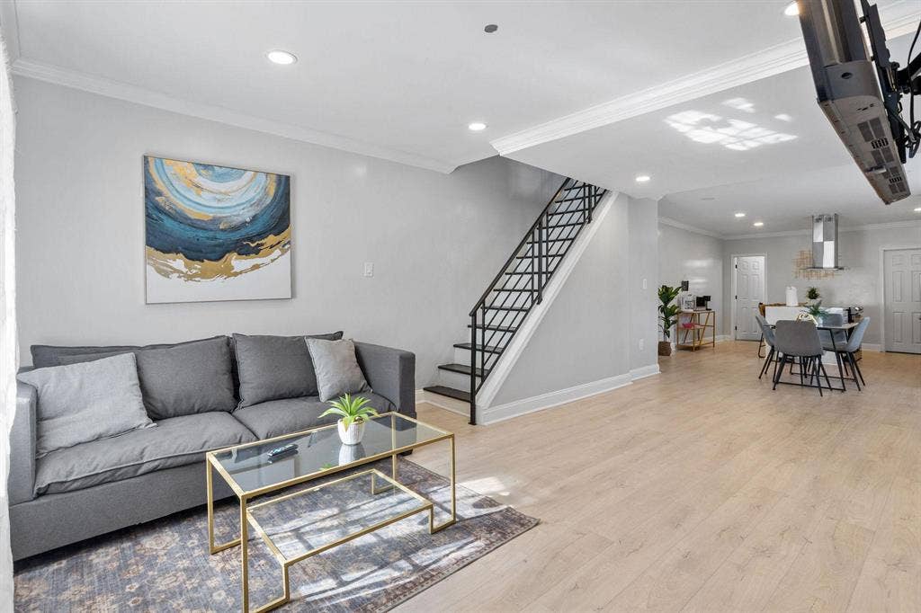 2 BR in Philadelphia