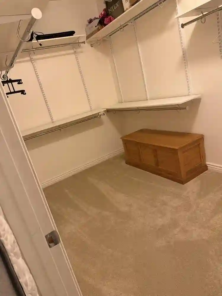 Spare master bedroom