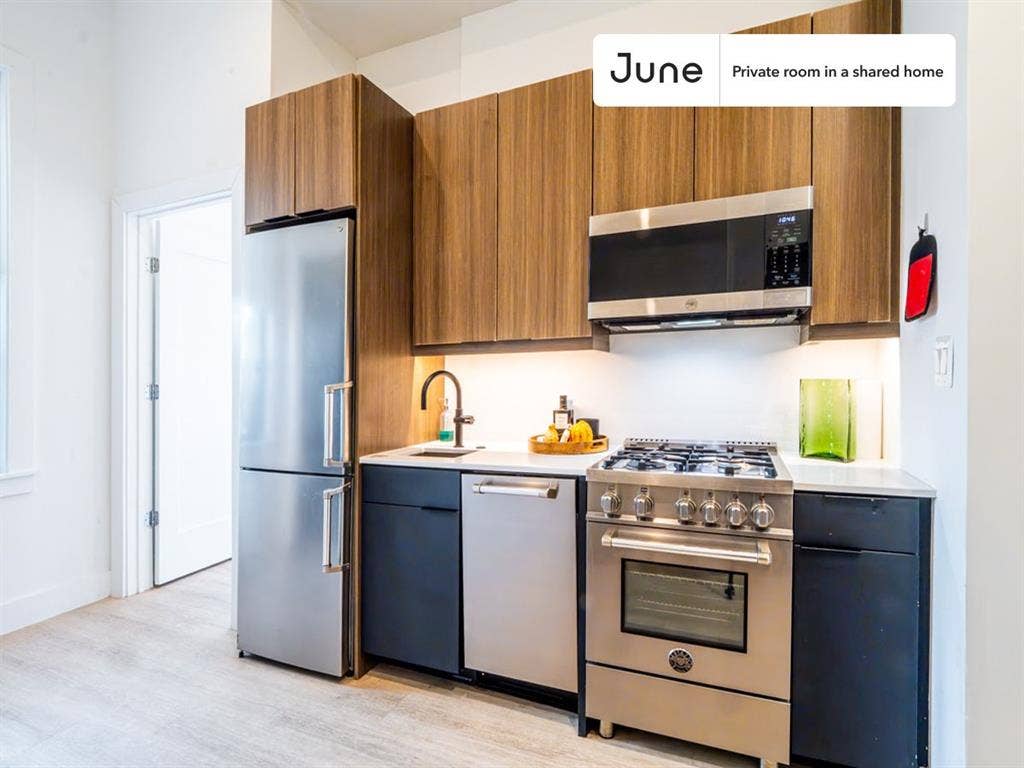 4 BR in Washington DC