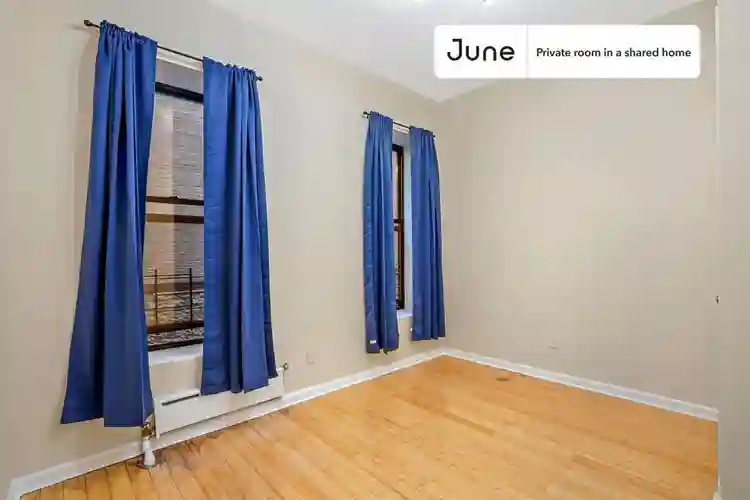 2 BR in New York City