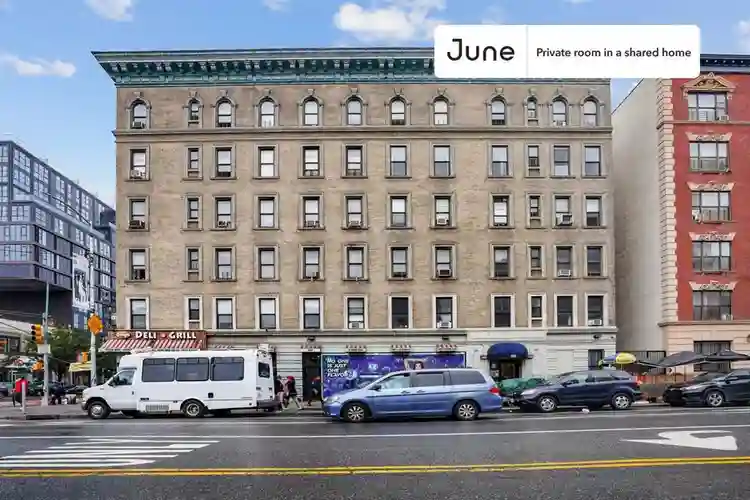 2 BR in New York City